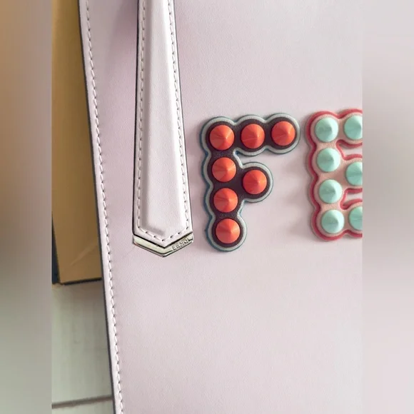 New Fendi Pink Clutch w Tags & Box - Picture 3 of 12